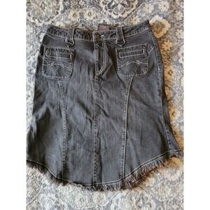 Parasuco‎ Ergonomic Jean Skirt Knee Length Frayed Hem Size 8. Goth, Boho